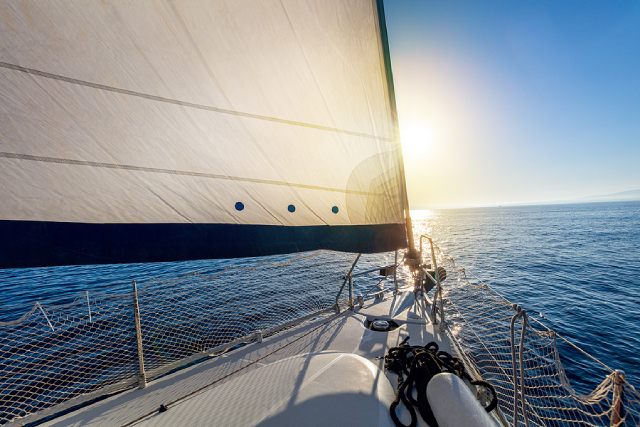 4 Tips To Avoid Sea Sickness While Sailing On A Yacht 5 4 Tips To Avoid Sea Sickness While Sailing On A Yacht